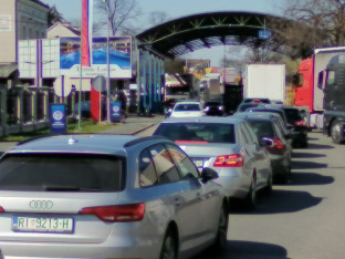 Гужве на улазу у БиХ