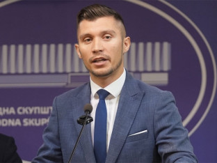 Kresojević: SNSD zadužuje Republiku Srpsku 30 puta brže nego 2006. godine!