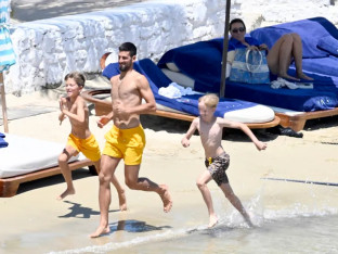 Evo kako Novak provodi vrijeme na Mikonosu (FOTO)