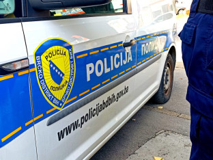 Oduzeta tri automobila zbog neplaćenih kazni