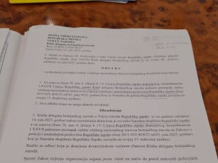 Veto kluba Bošnjaka na pomoćni sastav policije, Srpska pisana malim slovom