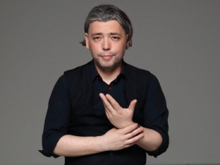 Dejan Stojiljković za "Glas": Srpska realnost nadmašila fikciju