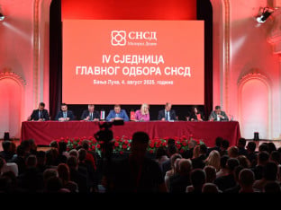 SNSD: Ni jedan sud ne može protiv volje naroda!
