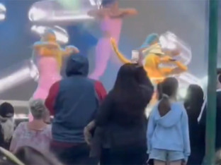 "Karleuša za četiri osobe" - koncert bez publike i bijes pjevačice (VIDEO)
