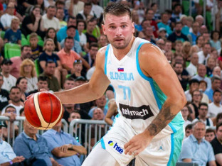 Dončić se povrijedio na bizaran način pa psovao na srpskom (VIDEO)