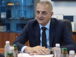 Izraelski turisti dobijaju putne liste za povratak kući