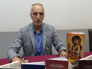 Nova knjiga Aćima Todorovića: Poezija u svili misli i osjećanja