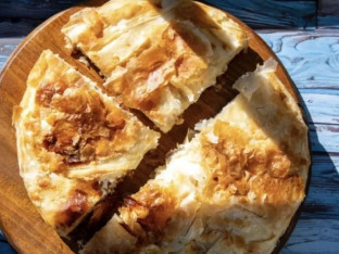 Brza ljetna jogurt pita