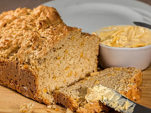 Proteinski hljeb s bananom – recept za mišićnu masu i više snage