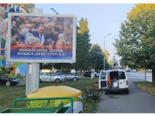 Bilbordi podrške Dodiku u Gradišci