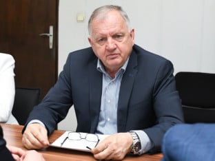 Škrebić tvrdi da je sjednica nezakonito sazvana, najavljuje sudski proces