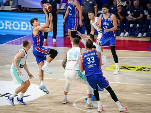 FIBA: Košarkaši Srbije i dalje prvi favoriti za osvajanje zlata