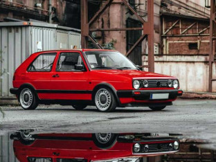 Стари Голф "двојка" тестиран на модерном креш тесту: Ево како је прошао (ФОТО)