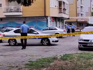 Detalji drame u Banjaluci: Sa sinom napao policijsku patrolu