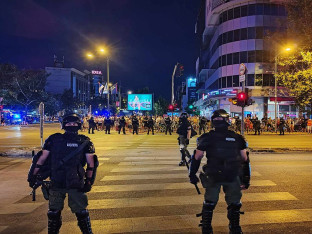Incidenti ispred DIF-a u Novom Sadu – uhapšene tri osobe