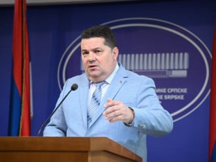 Stevandić: Velika laž da je predložena vlada nelegalna