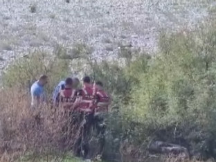 Ubica u ronilačkom odijelu izrešetao mladiće u bašti kafića, uhapšen nakon udesa (VIDEO)