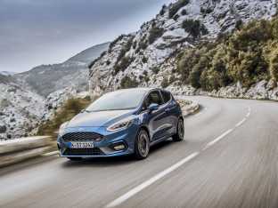 "Ford" povlači 1,9 miliona vozila zbog kamere za vožnju unazad