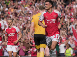 Arsenal bez mnogo muke zgazio "Šumare"