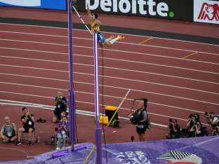 Duplantis pomjera sve granice,letio i u Tokiju