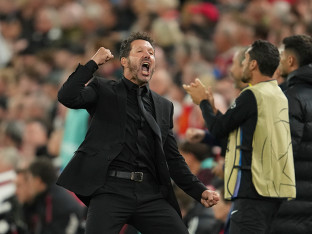 Simeone se zamalo potukao s navijačem Liverpula (VIDEO)
