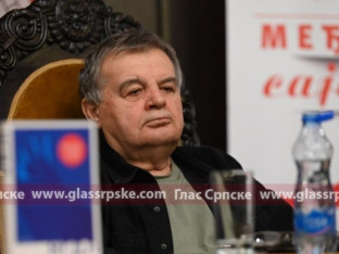 Marinko Arsić Ivkov predstavio roman „NGDL“ na 30. sajmu knjiga „Banjaluka 2025“