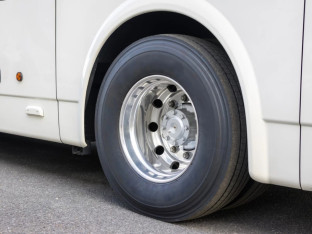 Užas u Zagrebu: Muškarac poginuo dok je popravljao autobus!