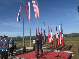 Dodik najavio izgradnju memorijalnog centra u Boljaniću