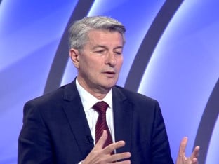 Kineska ambasada upozorila: Mehmedović se klevetama upleo u naše unutrašnje stvari