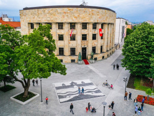 V.d. sa više nepoznanica