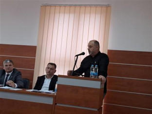 Затвара се колективни центар Незуци
