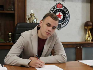 Trifunović produžio ugovor sa Partizanom do 2028. godine