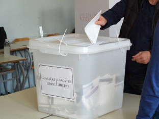 Kako su stranci razorili Izborni zakon BiH