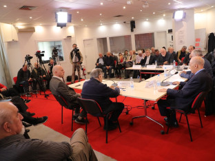 Tribina u Srbiji o prijevremenim izborima u Srpskoj: Izbori protiv Šmita