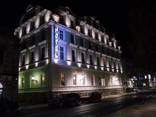 Hotel "Central park" glavna meta, pretreseni i poslovni partneri