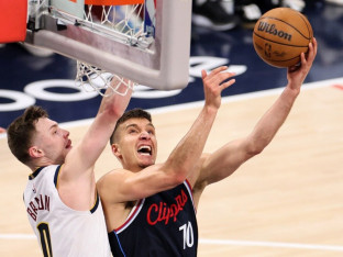 Bogdan Bogdanović povrijedio leđa na povratku na teren poslije pauze