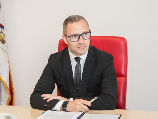 Darko Tomaš: Izvođači radova nam remete planove
