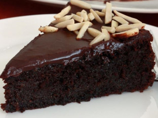 Recept dana:  Čokoladna torta sa orasima