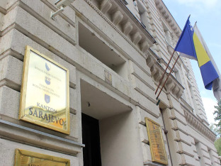 Pretresi u prostorijama ministarstva, vlade i univerziteta u nastavku akcije „Koverta“