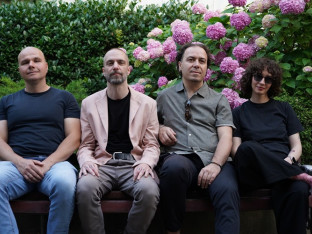 "Konsekrejšn" objavio novi album: Život, smrt i mentalno zdravlje