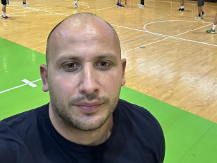 Bivšem košarkašu potrebna pomoć u borbi za život