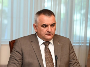 Minić sutra u Derventi i Brodu