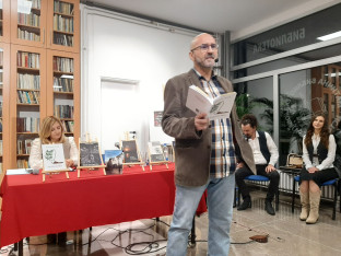 Književno-poetsko veče Vladimira Pešića