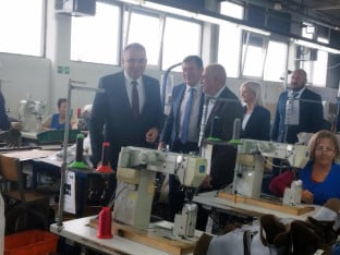 Podrška fabrici „Sanino“ u očuvanju proizvodnje i radnih mjesta