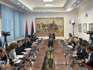 Tematska sjednica o „Elektroprivredi“ do 10. novembra, Minić najavio i moguće smjene prije toga