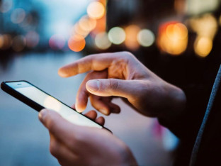 Banjalučanin uzeo telefon zaboravljen u tržnom centru
