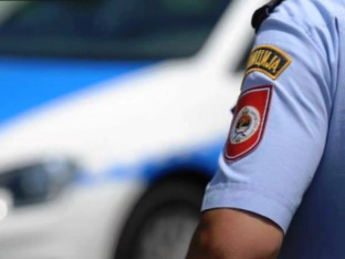 Progutao marihuanu pa povraćao pred policijom