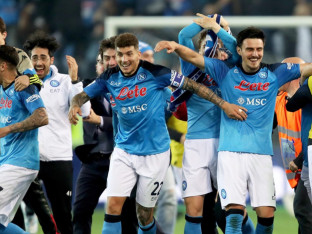 Napoli na vrhu tabele Serije A