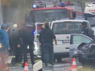 Teška nesreća, saobraćaj potpuno obustavljen