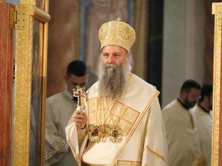 Патријарх Порфирије: Народ је сабран само у Господу са светитељима
